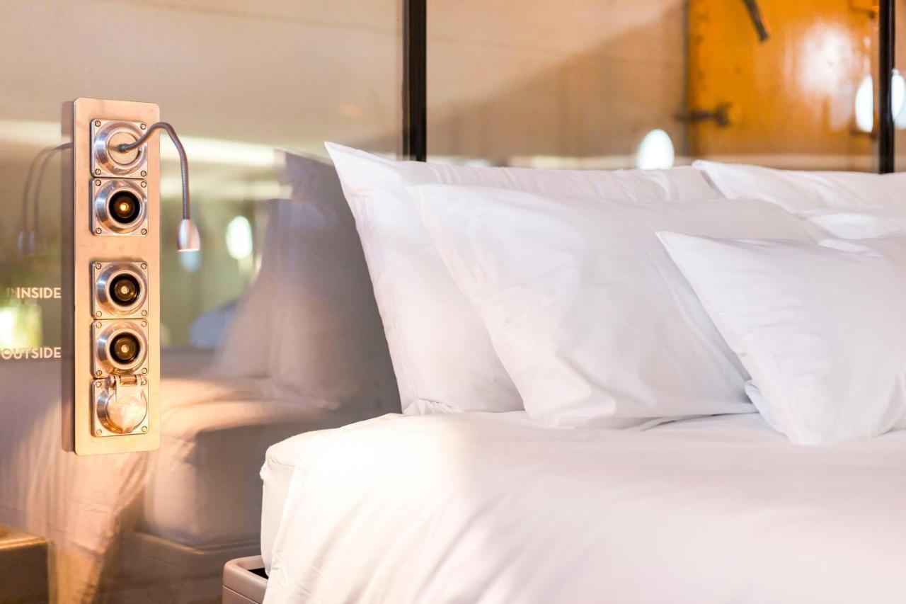 Lightship Amsterdam Hotel Bagian luar foto